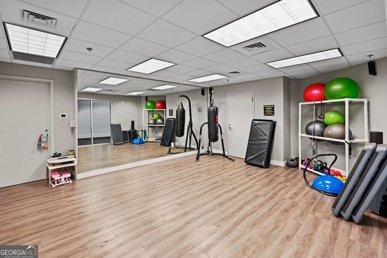 250 Pharr Road Atlanta - 25