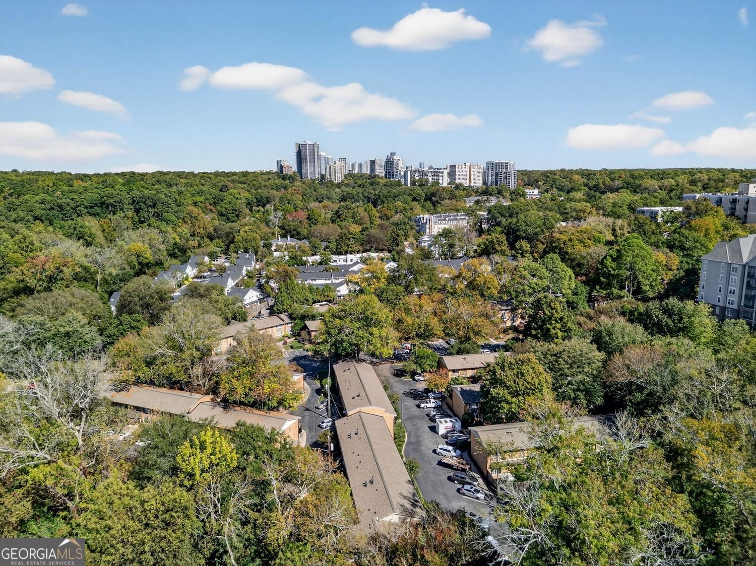 100 Biscayne Drive Atlanta - 34