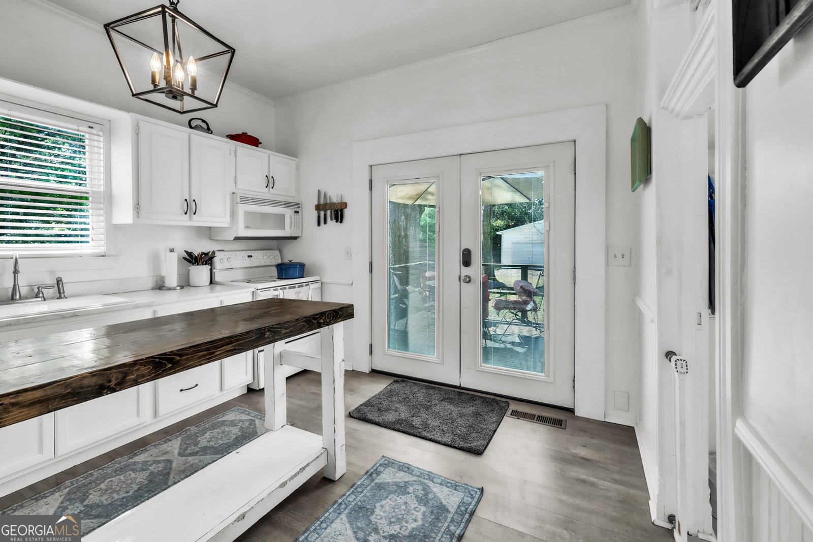 911 Highway 85 Connector Brooks - 16