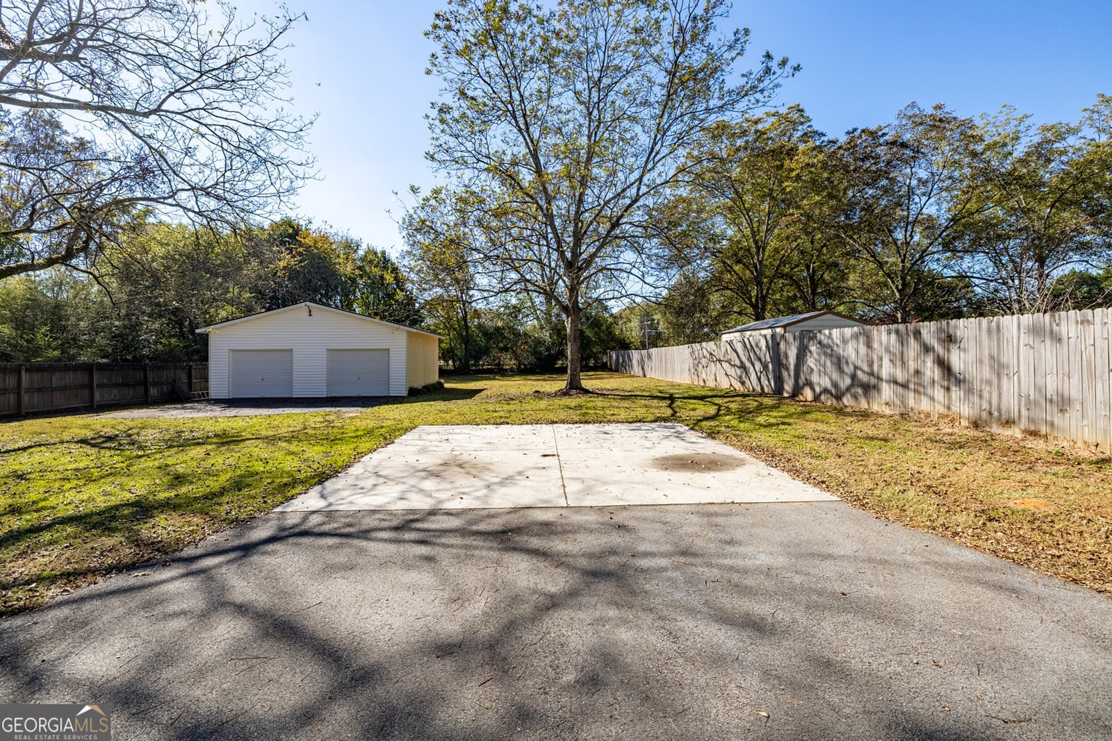 911 Highway 85 Connector Brooks - 40