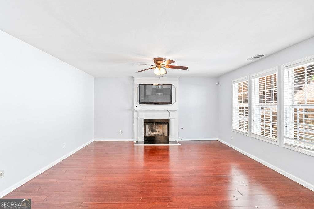 1461 ENCHANTED FOREST Drive Conley - 18