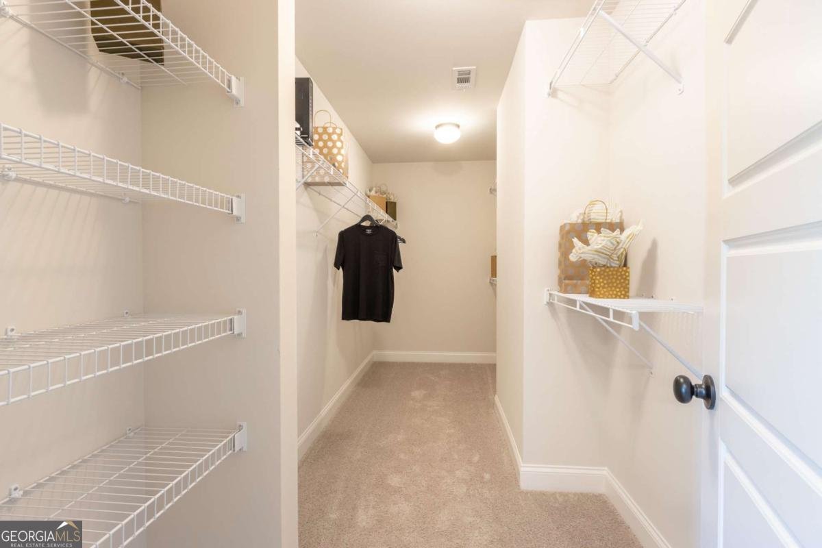 560 Calgary Downs Drive Winder - 13