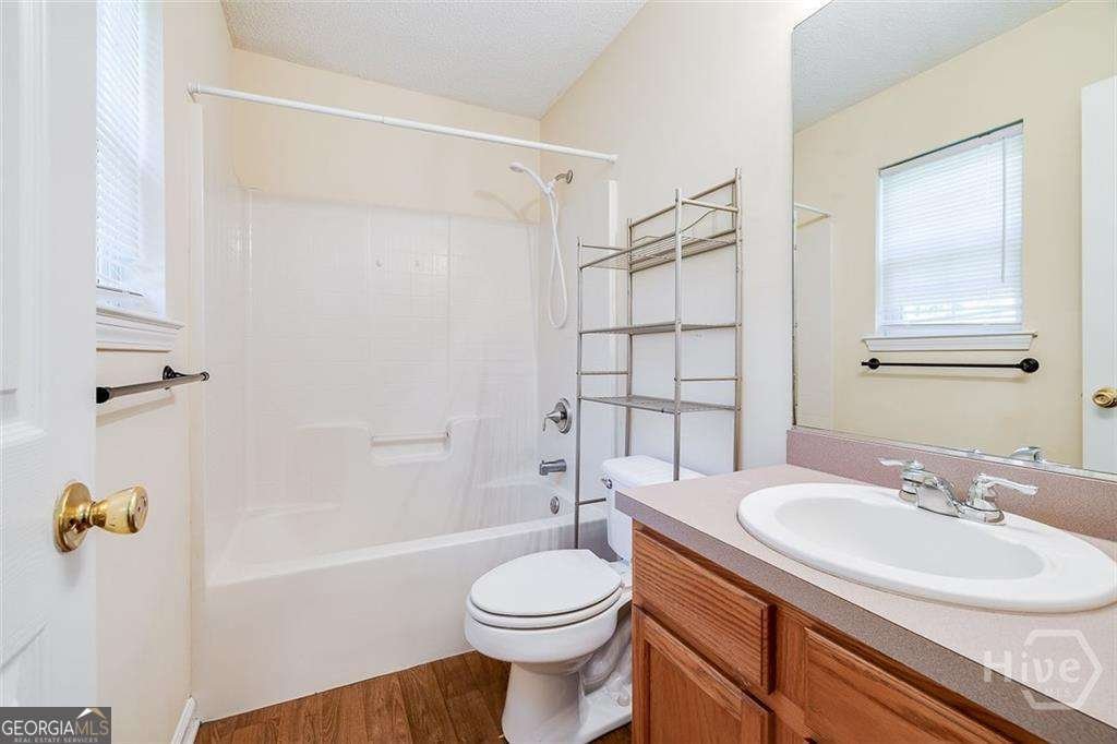 214 Lord Effingham Drive Rincon - 17