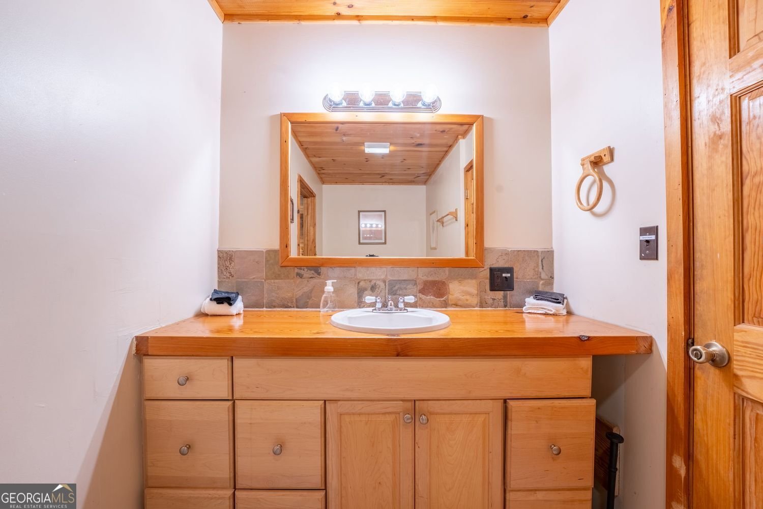 69 Blue Creek Cove Cleveland - 9