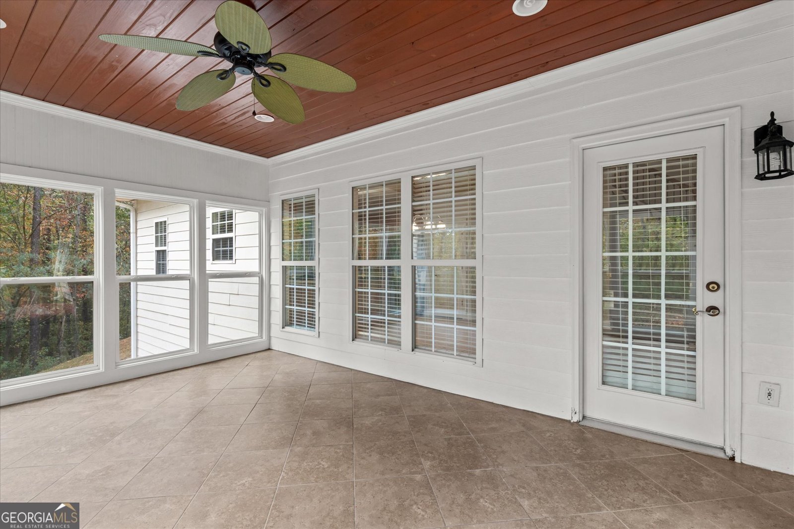 6645 Ashebrooke Drive Douglasville - 20