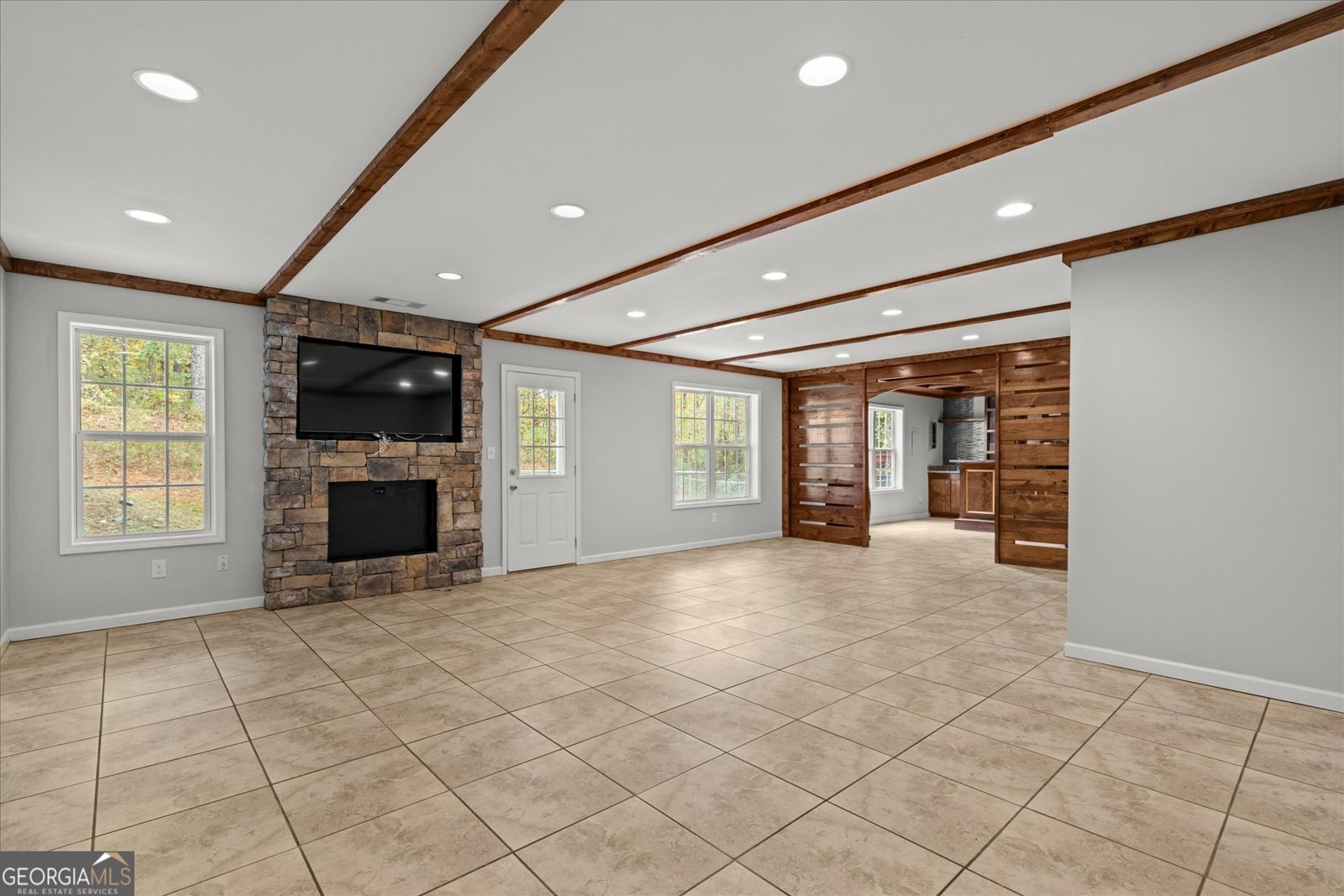 6645 Ashebrooke Drive Douglasville - 48