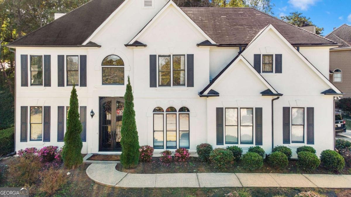 5455 Woodrun Lane Alpharetta - 5