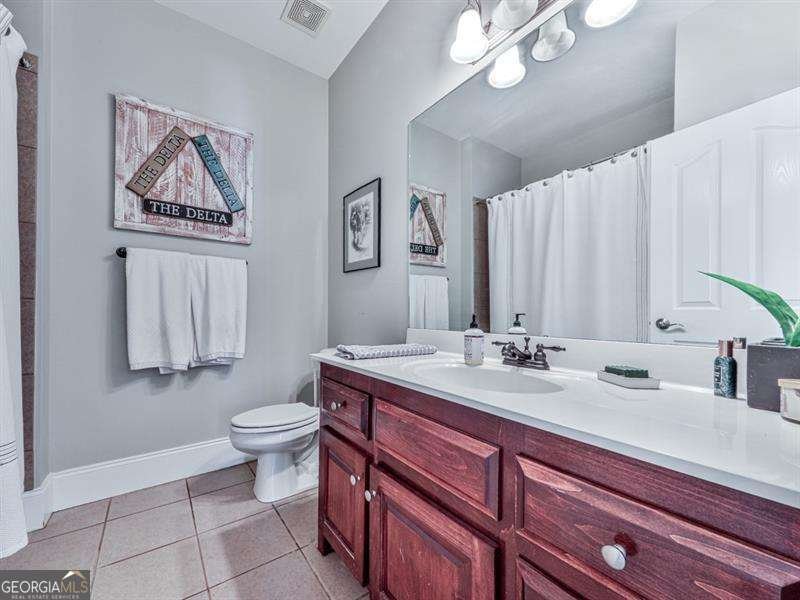 1076 Pinyan Lane Canton - 28