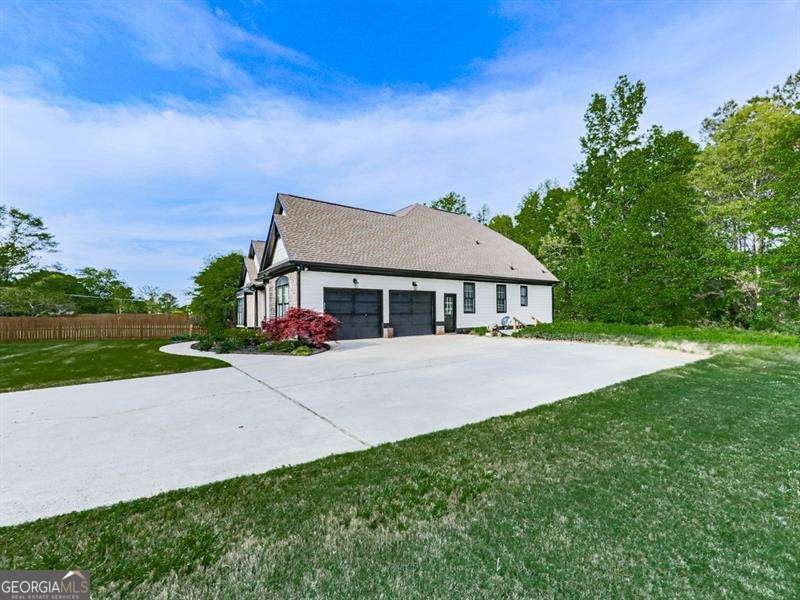 1076 Pinyan Lane Canton - 54