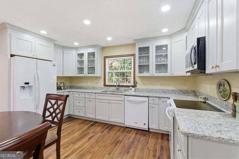 190 Willow Lake Lane Sharpsburg - 12
