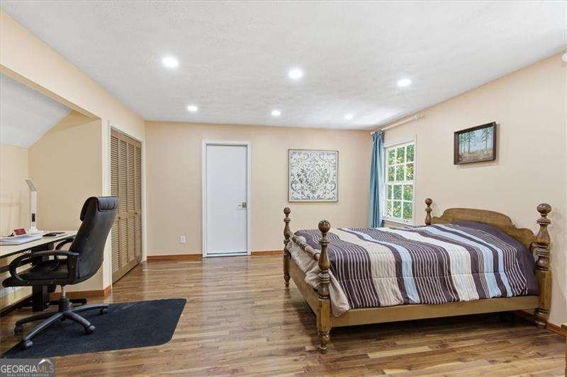 190 Willow Lake Lane Sharpsburg - 29