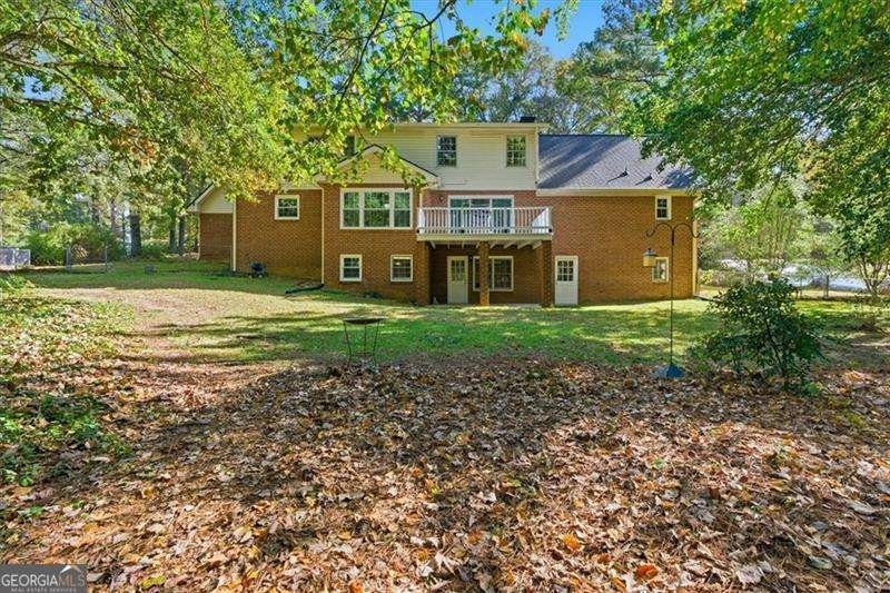 190 Willow Lake Lane Sharpsburg - 45