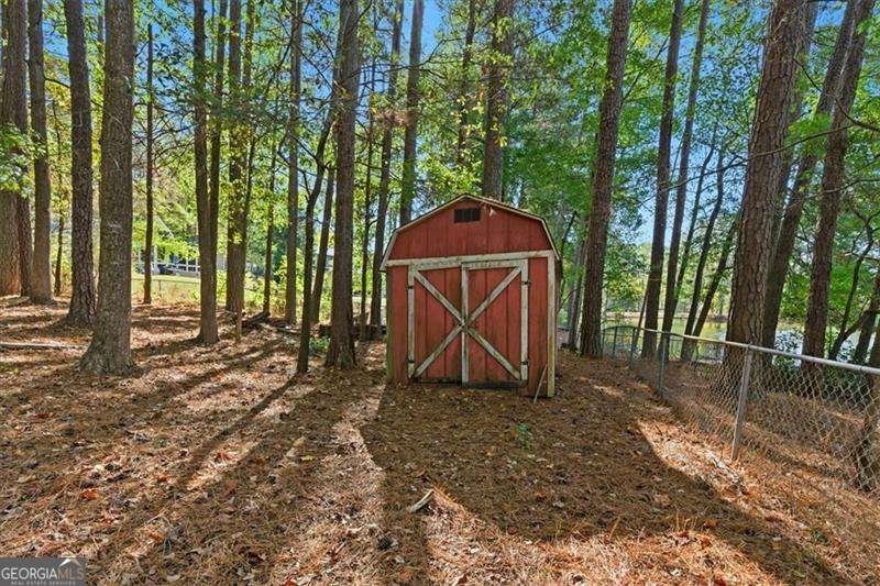 190 Willow Lake Lane Sharpsburg - 48
