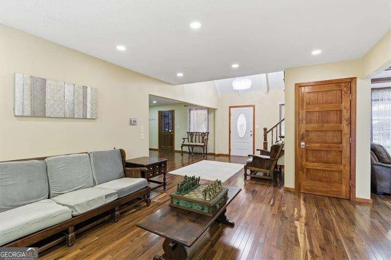 190 Willow Lake Lane Sharpsburg - 7