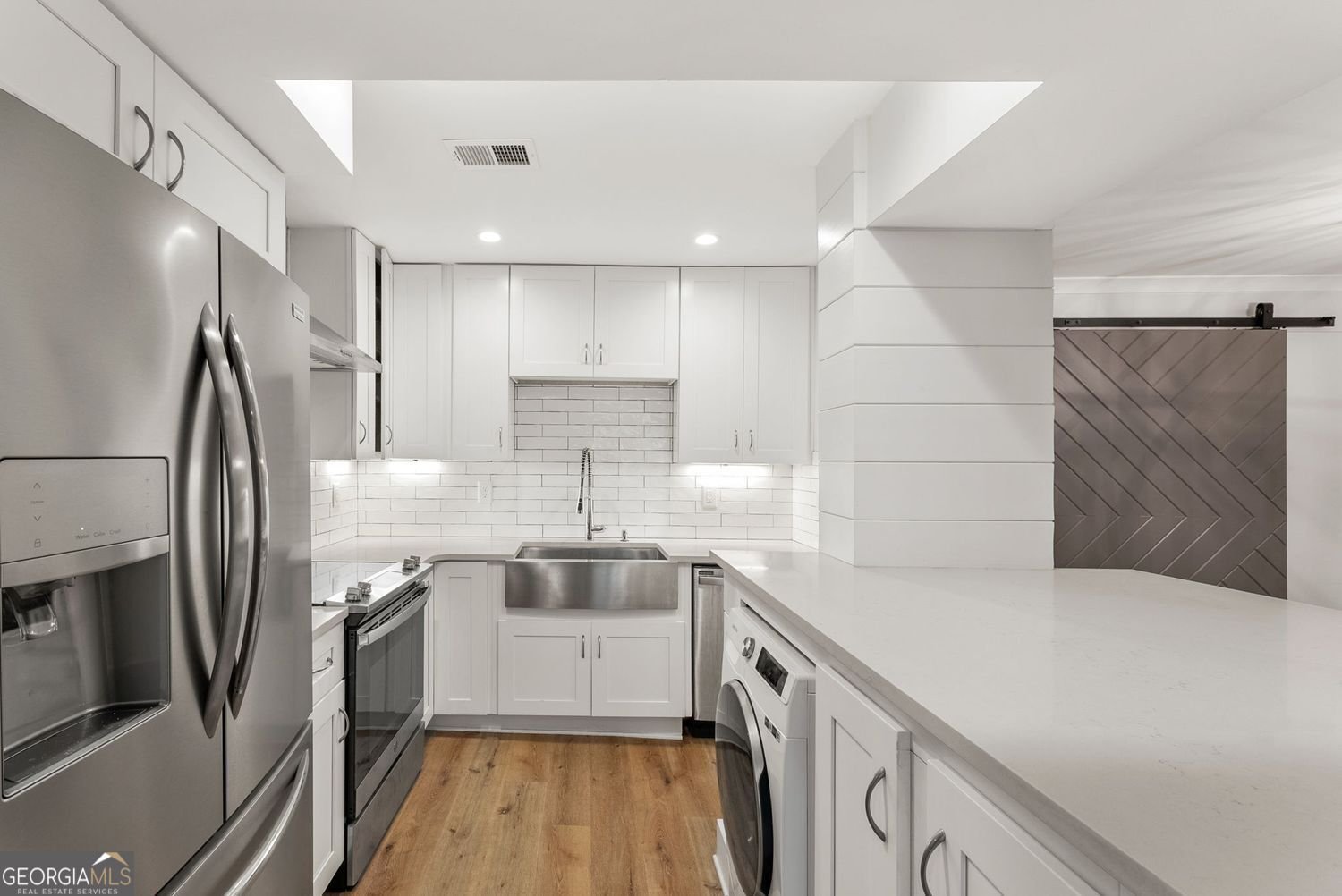 143 Amherst Place Atlanta - 1