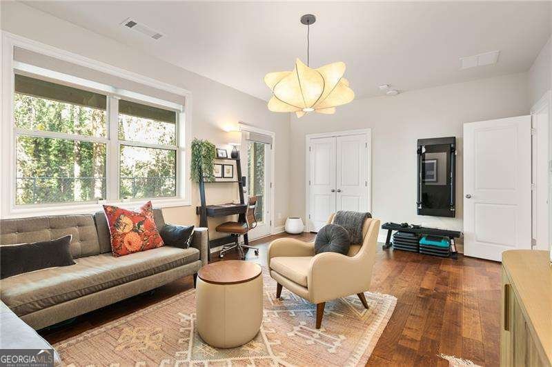 2504 Skyland Drive Brookhaven - 36