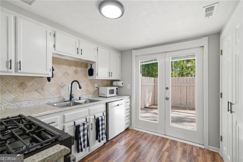 1545 Kennesaw Trace Court Kennesaw - 14