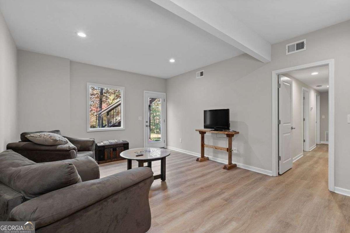 128 YOUNG DEER Drive Dahlonega - 19