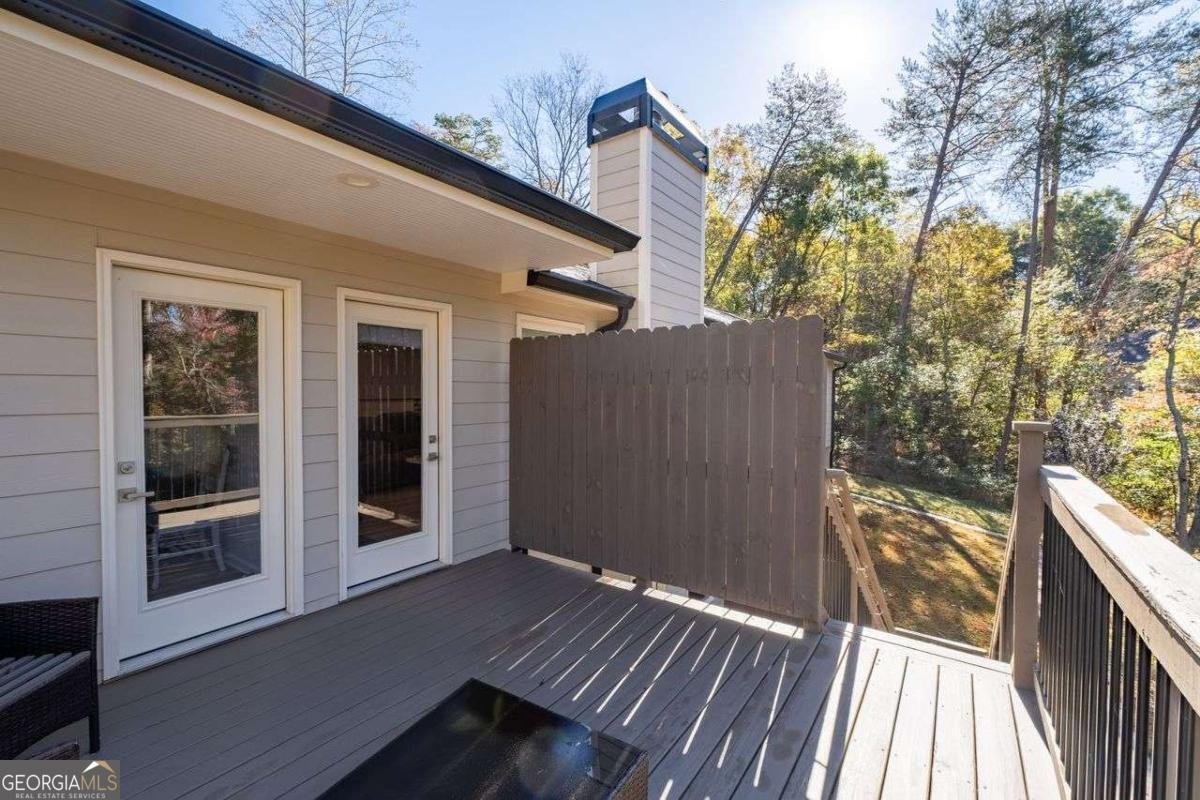 128 YOUNG DEER Drive Dahlonega - 30