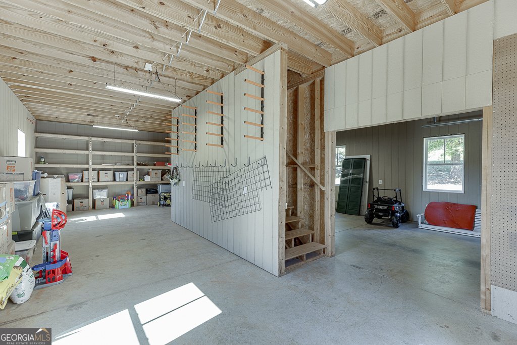182 Farm Hill Drive Clarkesville - 33