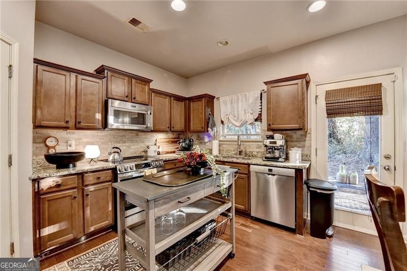 1549 Wilford Drive Lawrenceville - 21