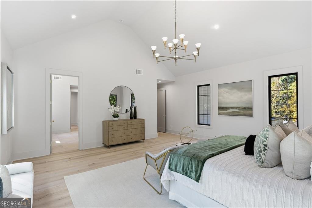 5845 Greenbrier Road Atlanta - 19