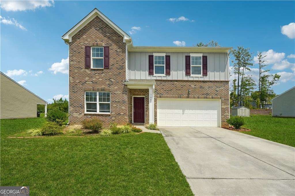 7247 Emma Court Douglasville - 1