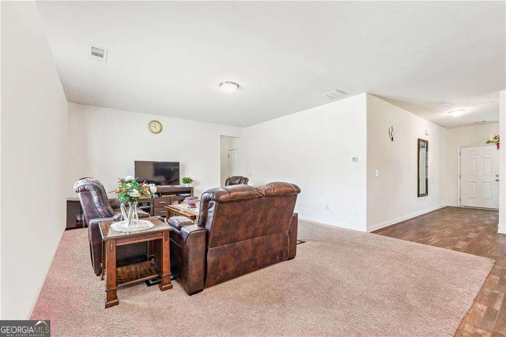 7247 Emma Court Douglasville - 8