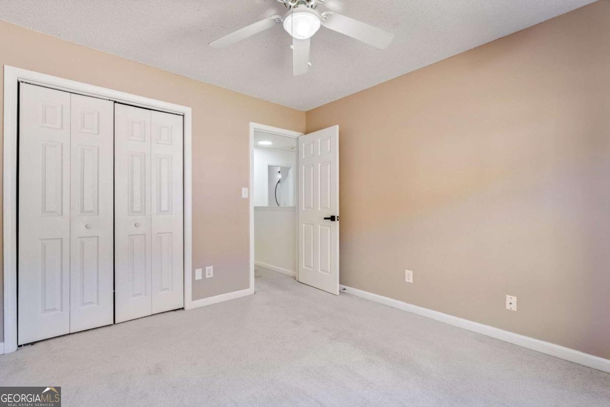 906 Wandering Vine Drive Mableton - 1