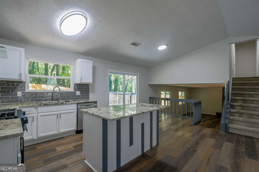 4812 White Oak Path Stone Mountain - 12