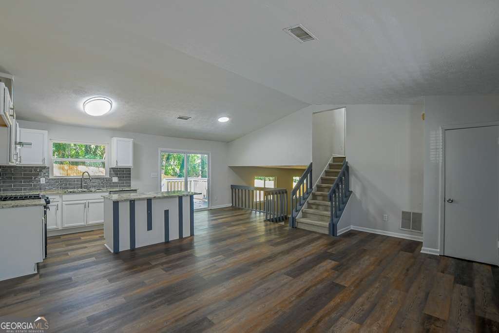 4812 White Oak Path Stone Mountain - 8