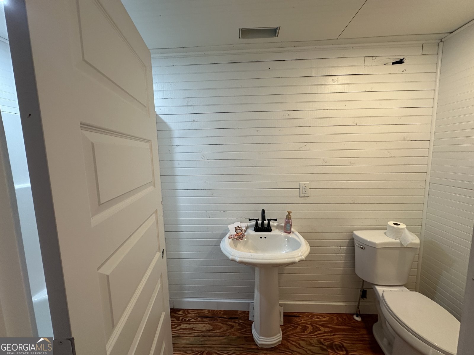 1318 Lincolnton Highway Elberton - 77