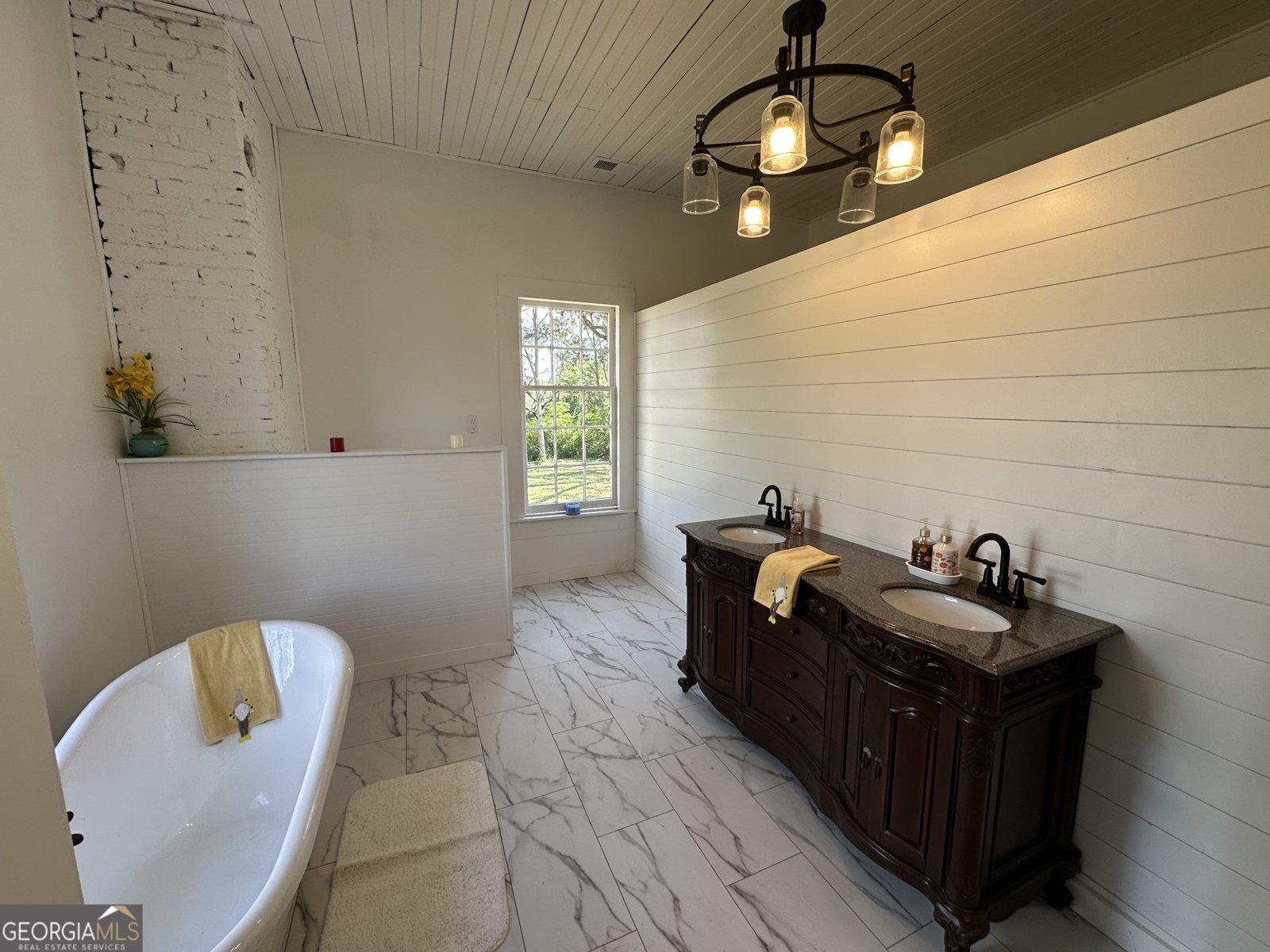 1318 Lincolnton Highway Elberton - 94