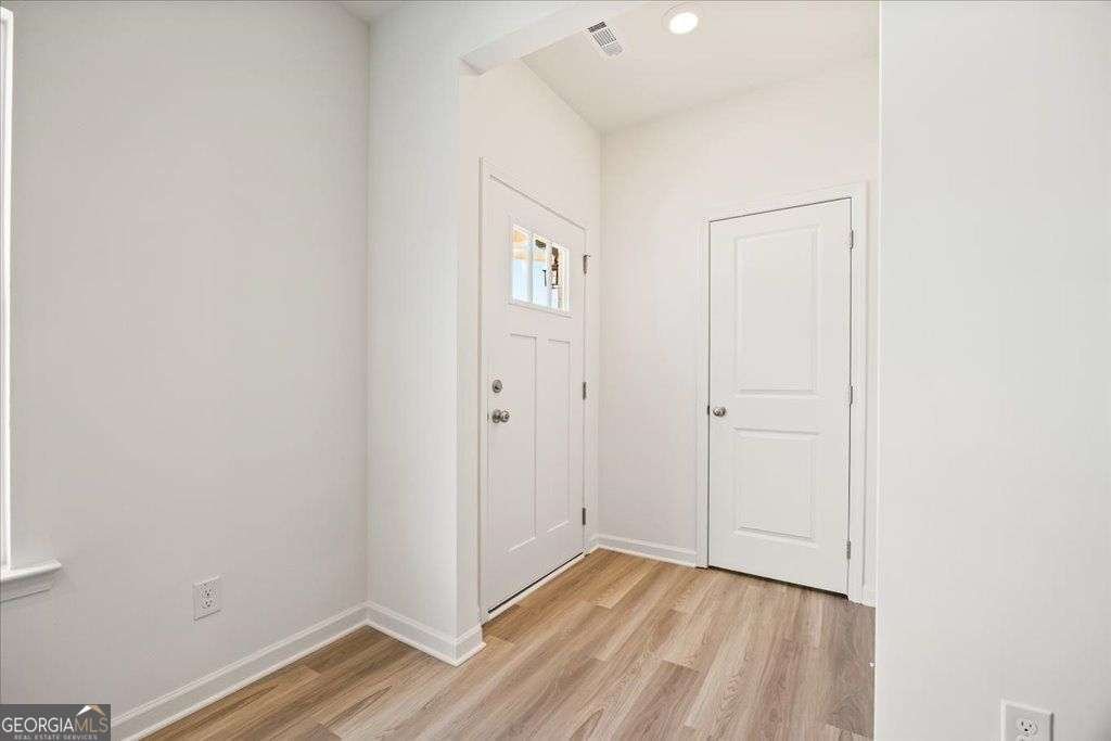 2526 Riverside Road Conyers - 2
