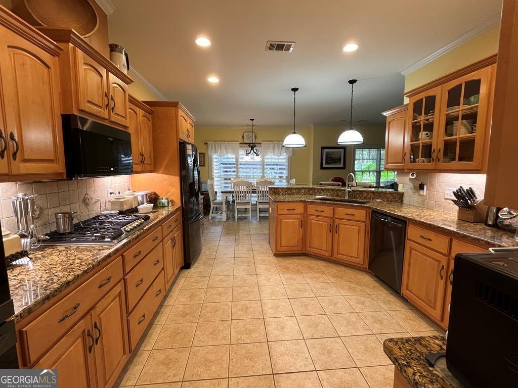 1022 Christmas Court Midland - 10