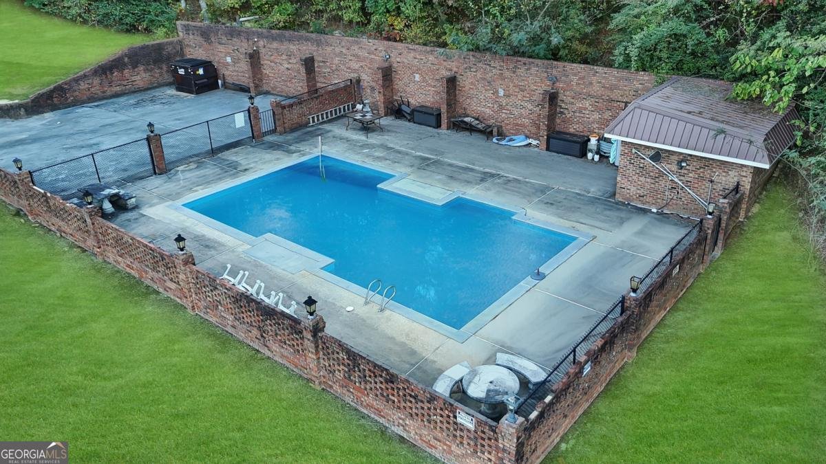 202 Montclair Drive Calhoun - 38