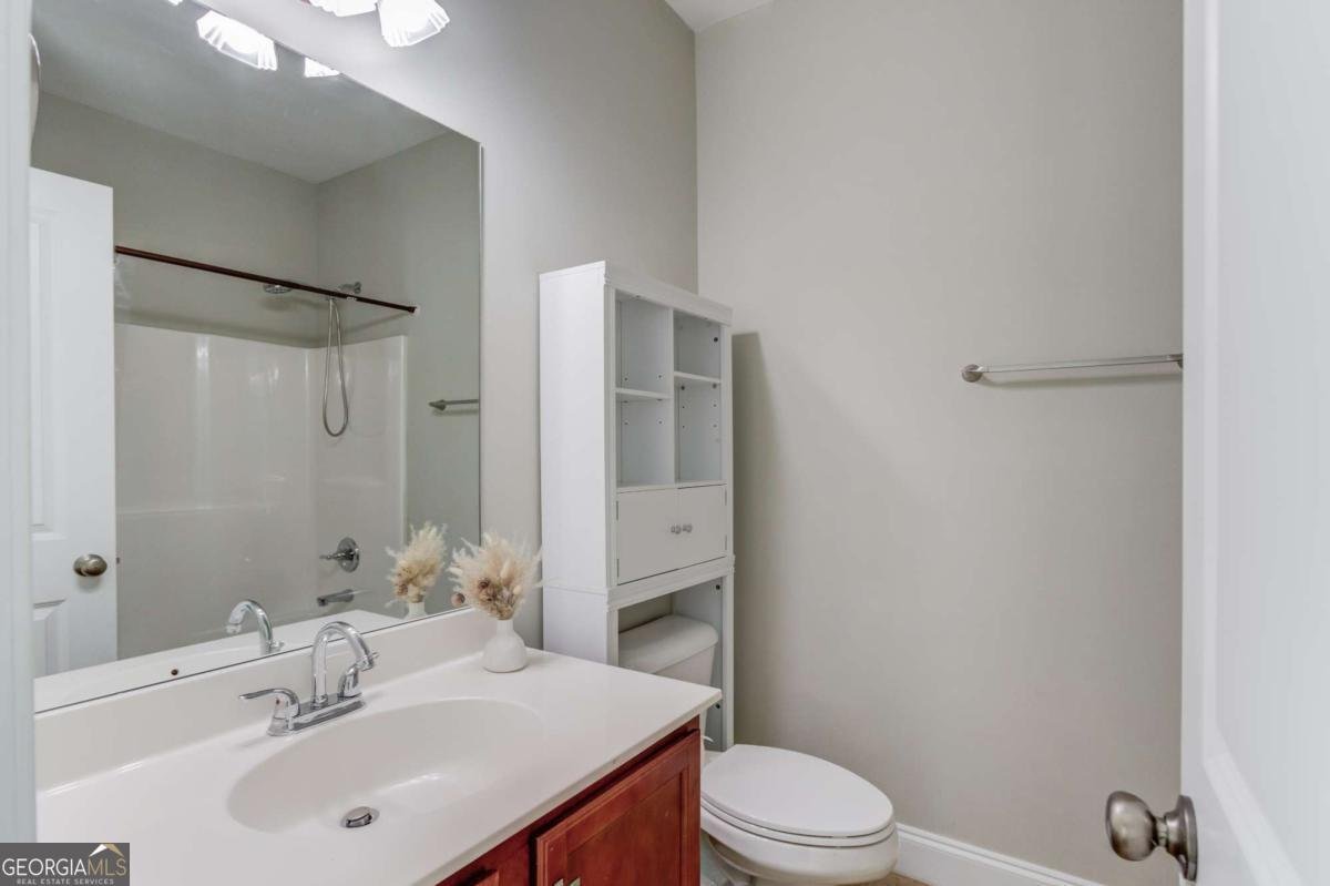 588 Myrtle Trace Lane Suwanee - 4