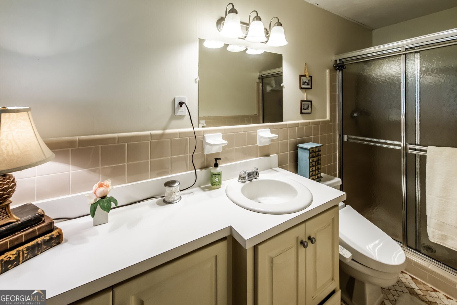 6349 Shore Circle Douglasville - 28