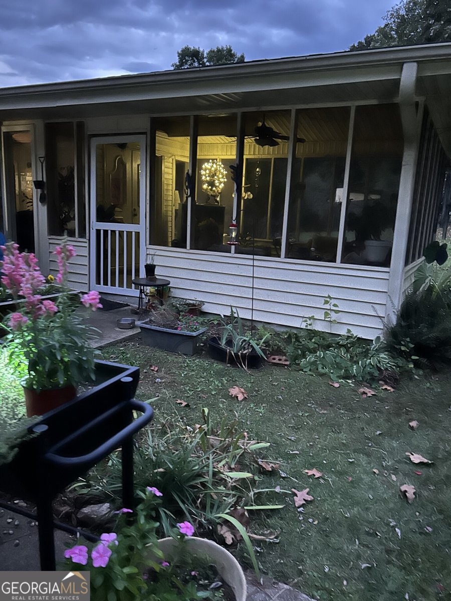 6349 Shore Circle Douglasville - 36