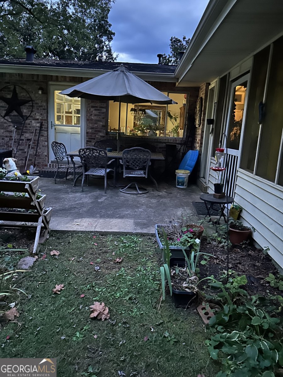 6349 Shore Circle Douglasville - 37