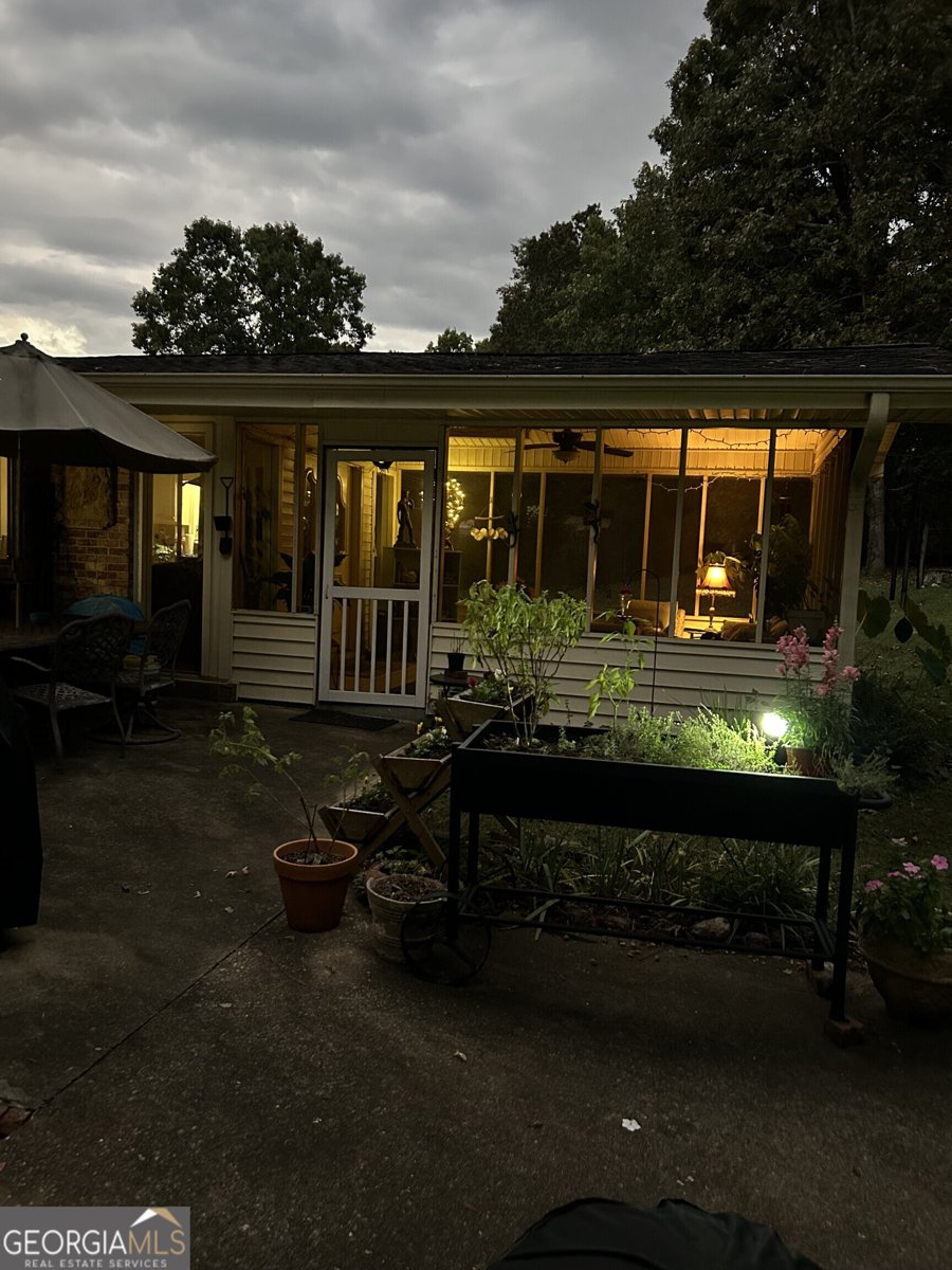 6349 Shore Circle Douglasville - 40