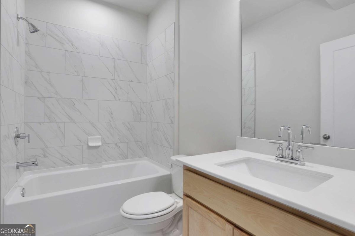 4152 Adler Circle Buford - 34