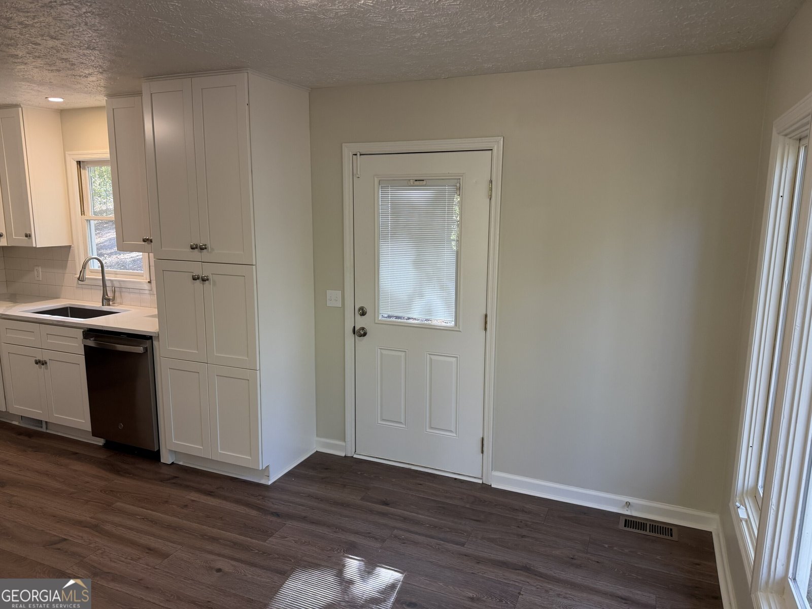 911 White Stag Lane Canton - 9