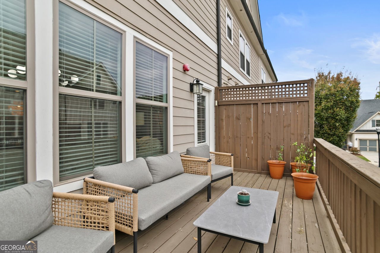 557 Henry Drive Marietta - 19