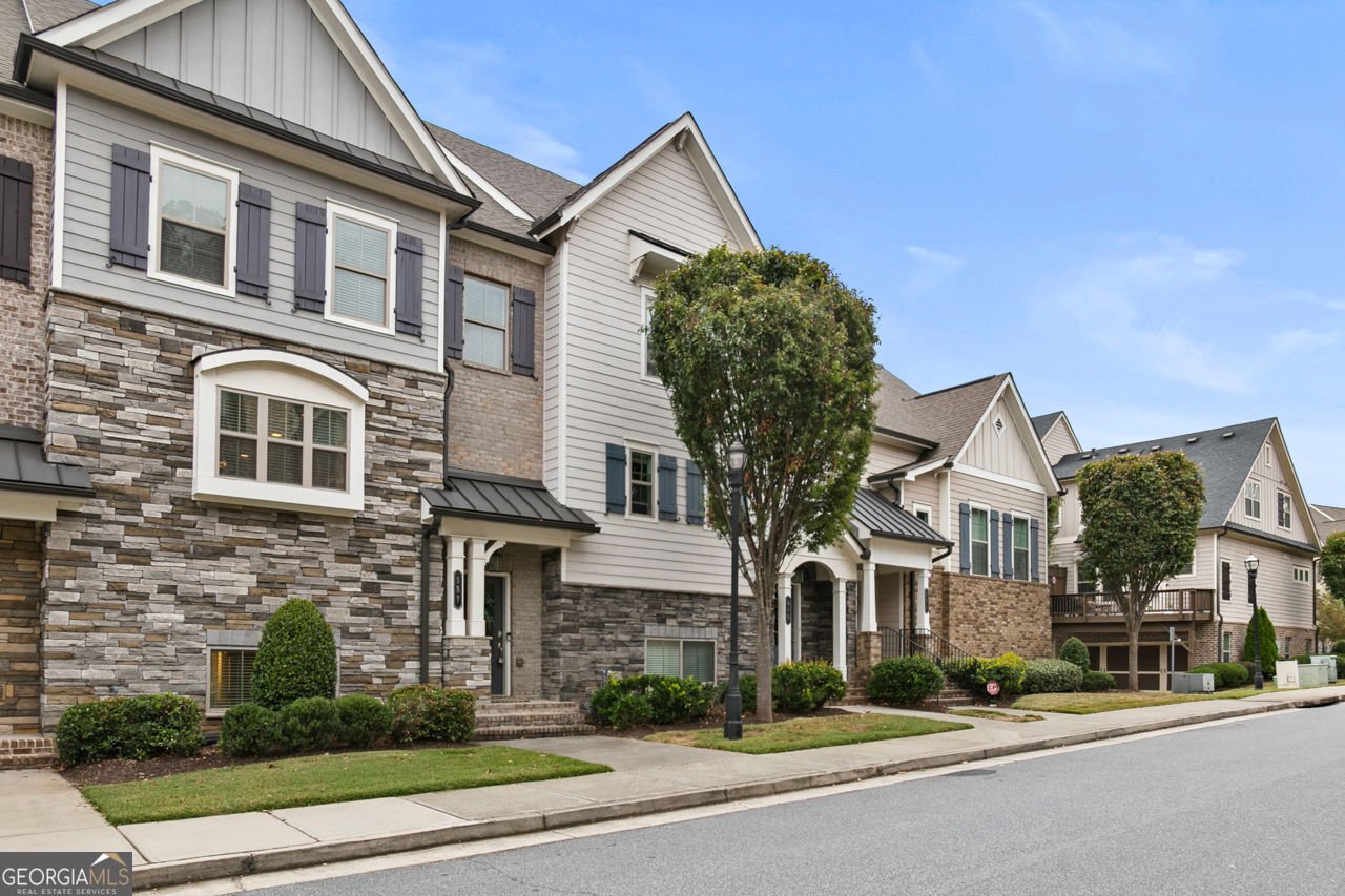 557 Henry Drive Marietta - 2