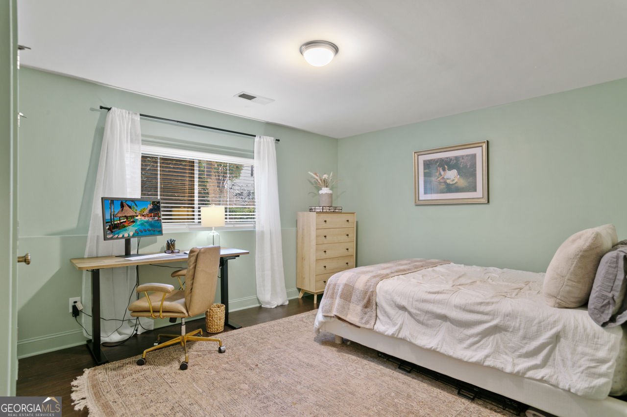 557 Henry Drive Marietta - 30