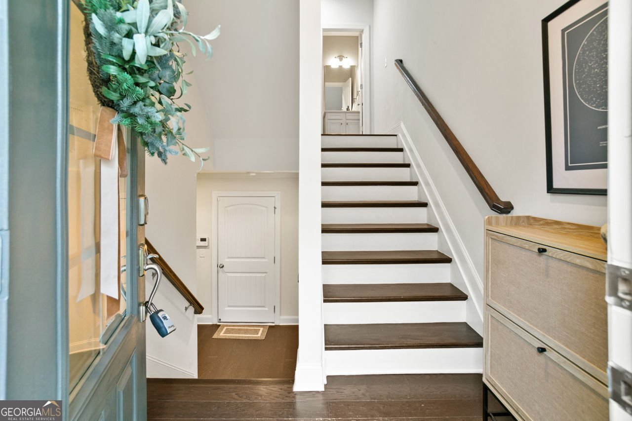 557 Henry Drive Marietta - 34