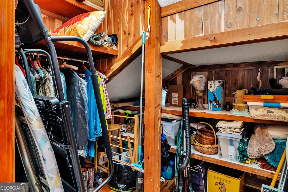 300 Elliott Road Waynesville - 54