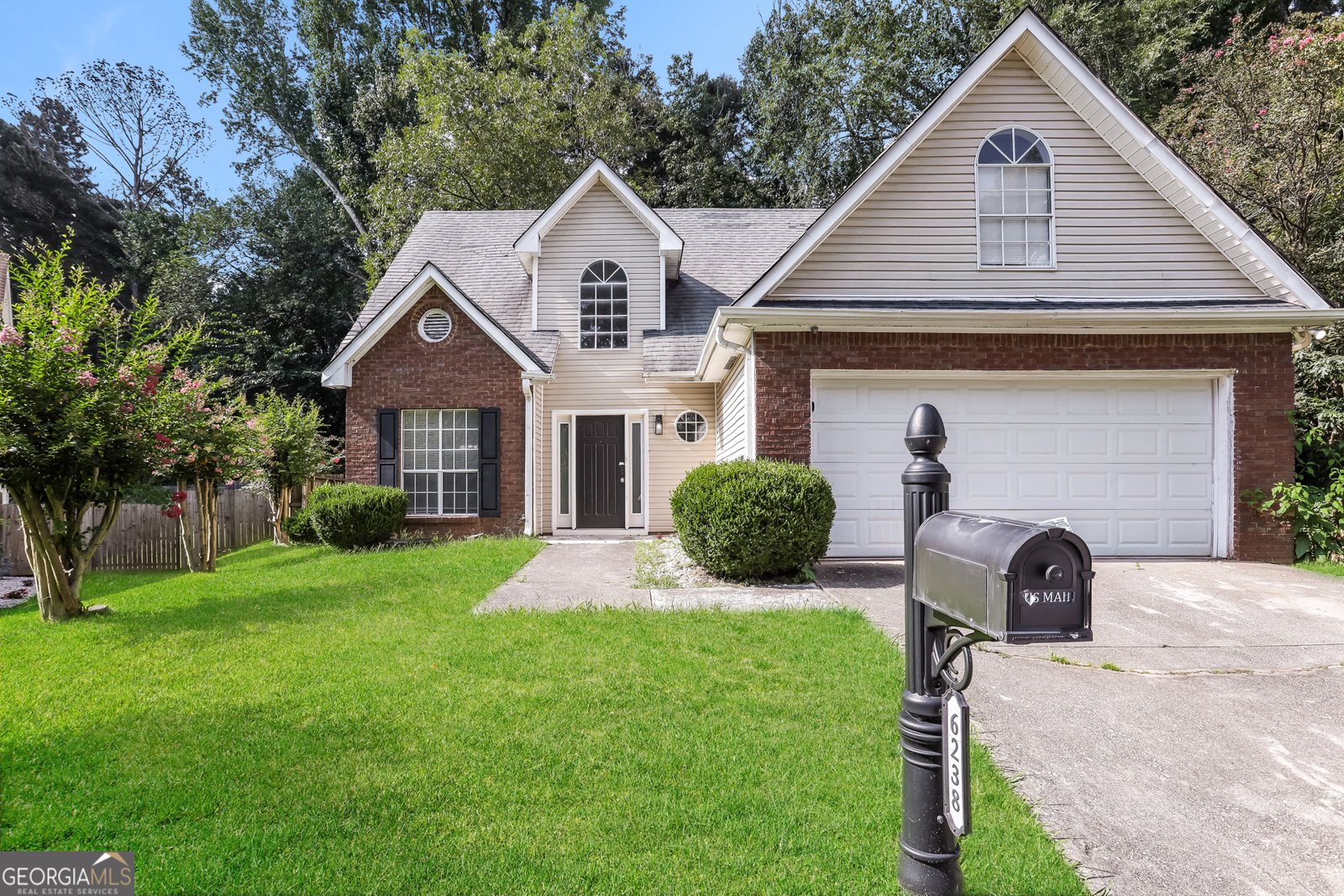 6238 Phillips Lake Court Lithonia - 2