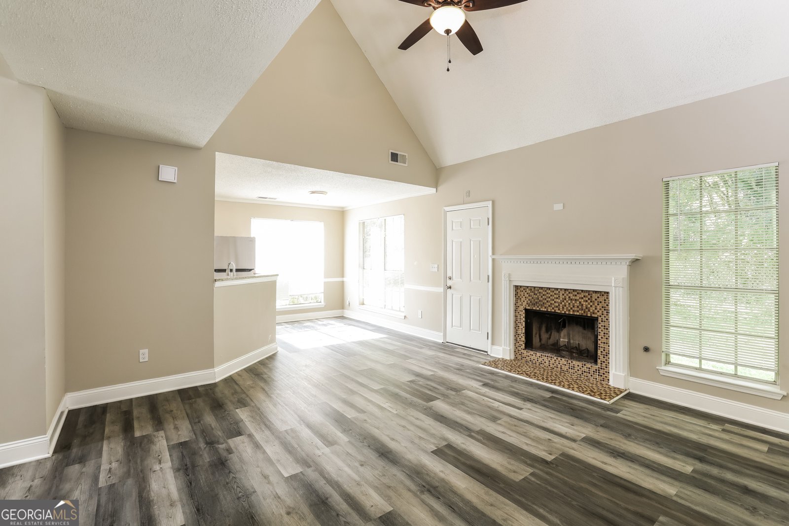 6238 Phillips Lake Court Lithonia - 3